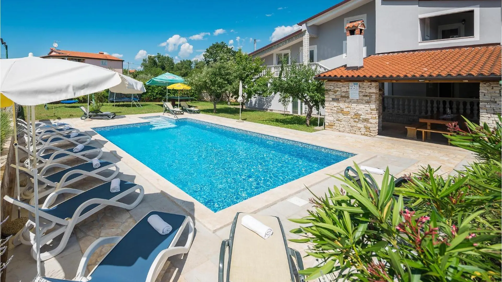 Holiday home Nice Home In Buje With Outdoor Swimming Pool