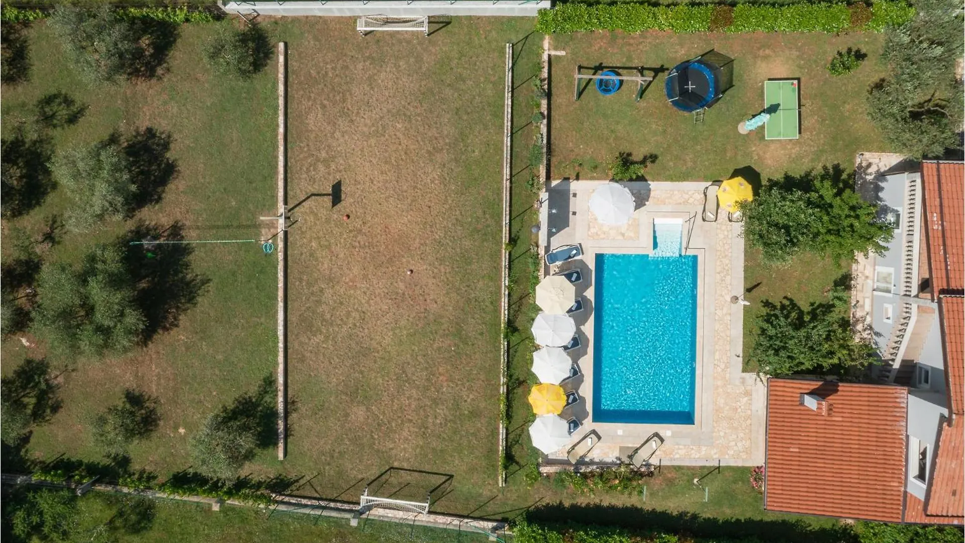 Nice Home In Buje With Outdoor Swimming Pool 0*,