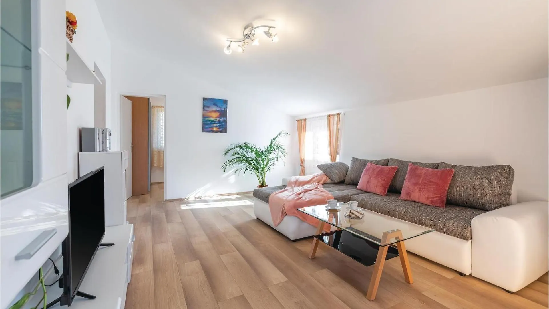 Holiday home Nice Home In Buje With Outdoor Swimming Pool