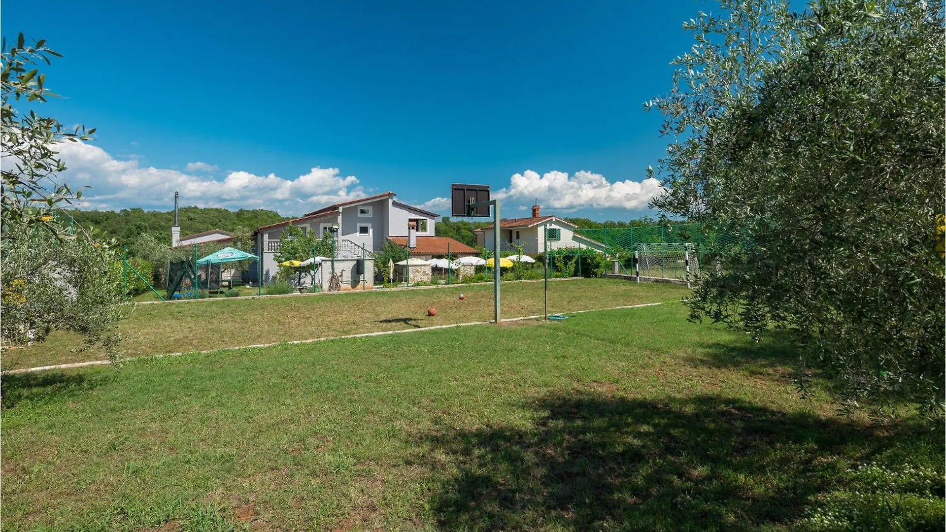 Nice Home In Buje With Outdoor Swimming Pool Holiday home